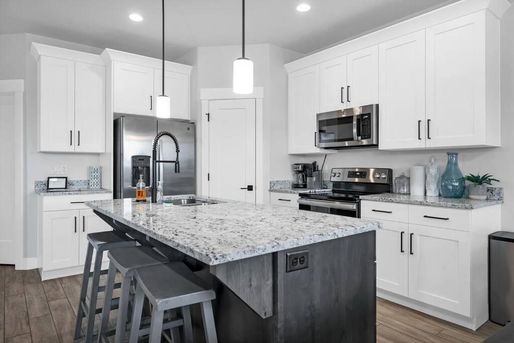 St George, Private Hot Tub/Patio, New Community Villa Washington Bagian luar foto